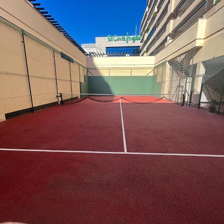 Apartmán Heart Of Puerto Banus Newly Renavated Free Parking , Wifi ,Pool,Gym,Padel Court Marbella Exteriér fotografie