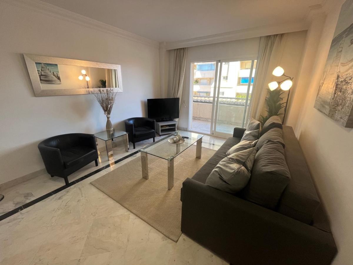 Apartmán Heart Of Puerto Banus Newly Renavated Free Parking , Wifi ,Pool,Gym,Padel Court Marbella Exteriér fotografie